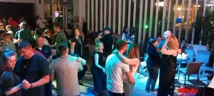MUa6OdLaWJo
